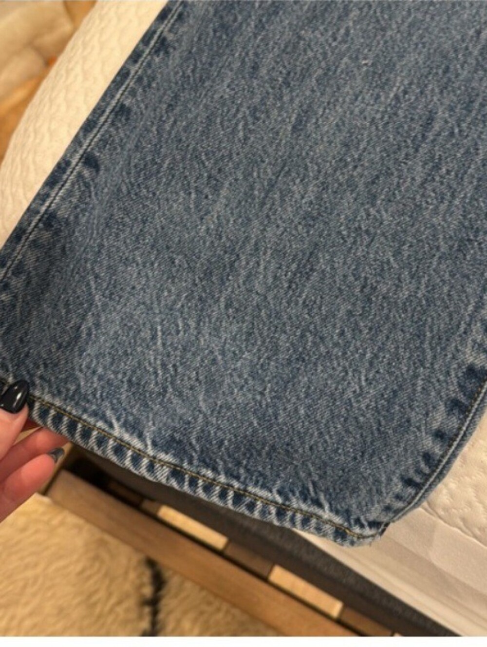 Aritzia Denim Forum Farrah Medium Blue Wide-Leg Jeans - Picture 2 of 7